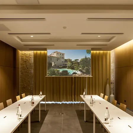 Ξενοδοχείο Domaine De Verchant & - Relais & Chateaux